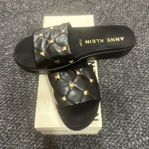 ANNE KLEIN Valli Women/Adult shoe size Women 7 Casual VALLI-GLD Light Gold